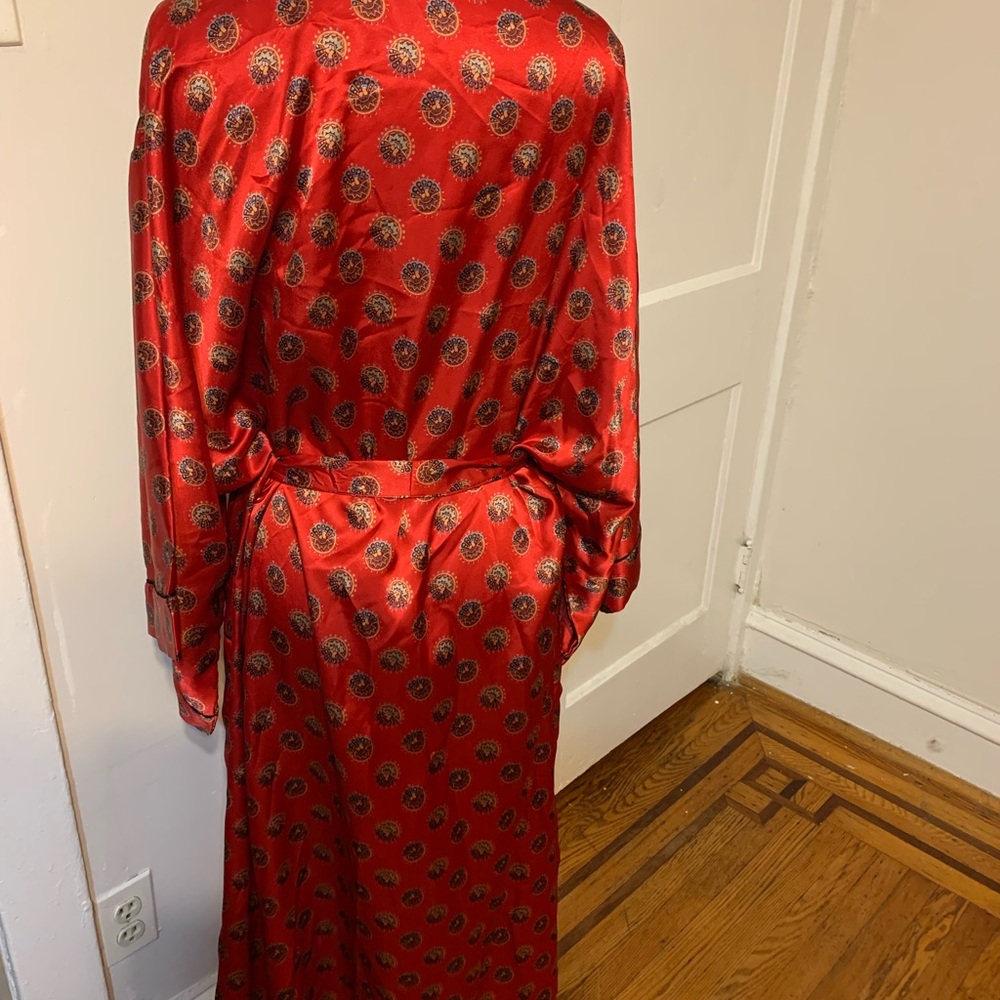 Vintage Natori Kimono Robe - Picture 4 of 6